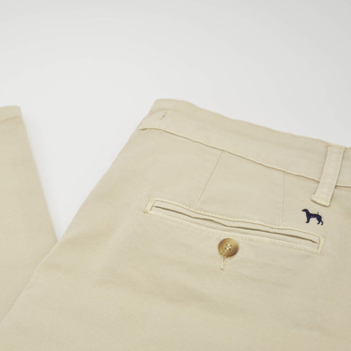 Pantalon chino homme en coton stretch – Beige